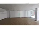 Local comercial de alquiler en El Pas de la Casa 4
