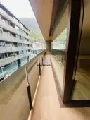 Exclusive Modern Apartment with Terrace in Clot de Emprivat 8