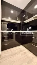 Piso en venta, totalmente reformado, en el centro de Andorra la Vella. 12