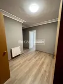 Appartement de quatre chambres partiellement rénové au cœur d'Andorre-la-Veille 32