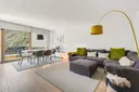PISO EN PLANTA BAJA EN ESCALDES, CON 4 DORMITORIOS, SOL Y VISTAS. INCLUYE 2 PARKING Y TRASTERO 1