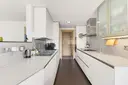 Ground floor flat in escaldes, with 4 bedrooms, sun and views. Includes 2 parking spaces and storage room 10