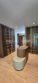 EXCLUSIVA CASA ADOSADA DE LUJO EN PAL. CUATRO PLANTAS CON JARDIN. 12