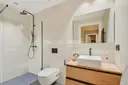 Exclusive ground floor with spectacular views and top quality finishes 24