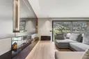 Exclusive ground floor with spectacular views and top quality finishes 4