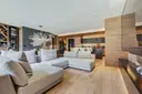 Exclusive ground floor with spectacular views and top quality finishes 8
