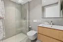 PLANTA BAJA CON VISTAS PANORÁMICAS SOBRE EL VALLE, 4 HABITACIONES, BOX 2 COCHES Y TERRAZA DE 131 M2 14