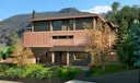 CASA A 3 VIENTOS CON GRAN GARAJE Y CERCA DEL CENTRO DE ORDINO 5