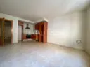 Planta baja con terraza en alquiler 2