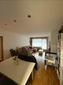Amplio y soleado piso de 4 habitaciones y despacho con terraza 3