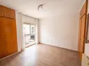 Se vende piso de 4 habitaciones en el centro de Sant Julià. 3