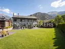 Chalet en venta en Ordino, 4 habitaciones, 418 metros 3
