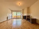Ático de alquiler en Santa Coloma, 4 habitaciones, 211 metros 2