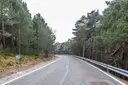 Situat en una zona residencial a la sortida de Jub 13