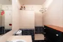 Exclusiva casa adossada, per comprar, a la parròq 16