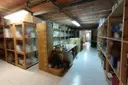 Aquest local comercial de 215,50m² per comprar es 9