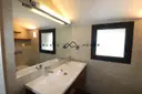 Casa adossada a la venda en un entorn idilic 15
