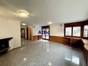 Magnífica casa situada a un complex 9