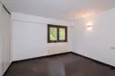 En un conjunt residencial tranquil i assolellat de 16