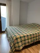 LLOGUER DE PIS ENCAMP 8
