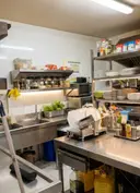 TRASPÀS DE RESTAURANT A SANT JULIÀ DE LÒRIA 6