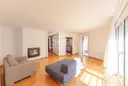 Pis molt lluminós de 3 habitacions, xemeneia, box tancat per a 2 ... 2