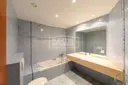 Pis molt lluminós de 3 habitacions, xemeneia, box tancat per a 2 ... 12
