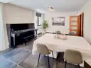 Exclusiva planta baixa amb jardí privat de 120 m² a la Cortinada 7