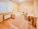 Exclusiva planta baixa amb jardí privat de 120 m² a la Cortinada 18