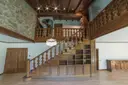 Chalet rústico con jardín en una ubicación privilegiada, junto al Park Hotel 8