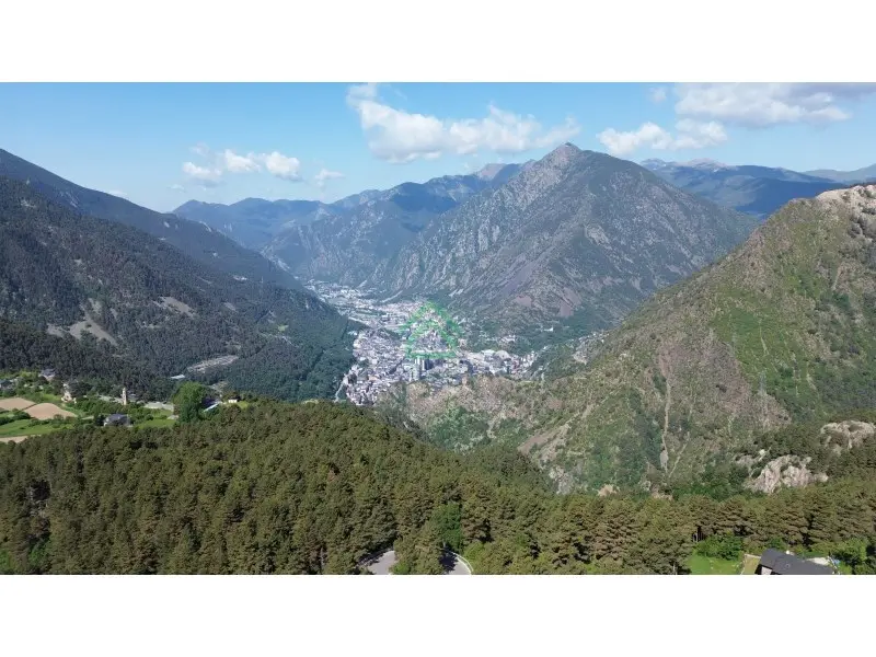 Terreno en venta en Escaldes Engordany — foto 1 de 8