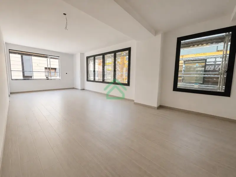 Piso en venta en Escaldes Engordany, 3 habitaciones, 119 metros — foto 1 de 17