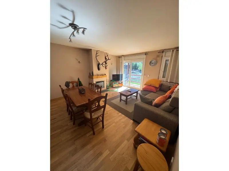Piso en venta en Ordino, 2 habitaciones, 85 metros — foto 1 de 7