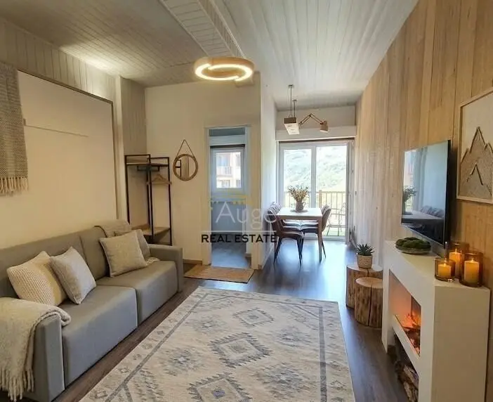 Exclusive Apartment in Pas de la Casa with Terrace and Premium Finishes — foto 1 de 11