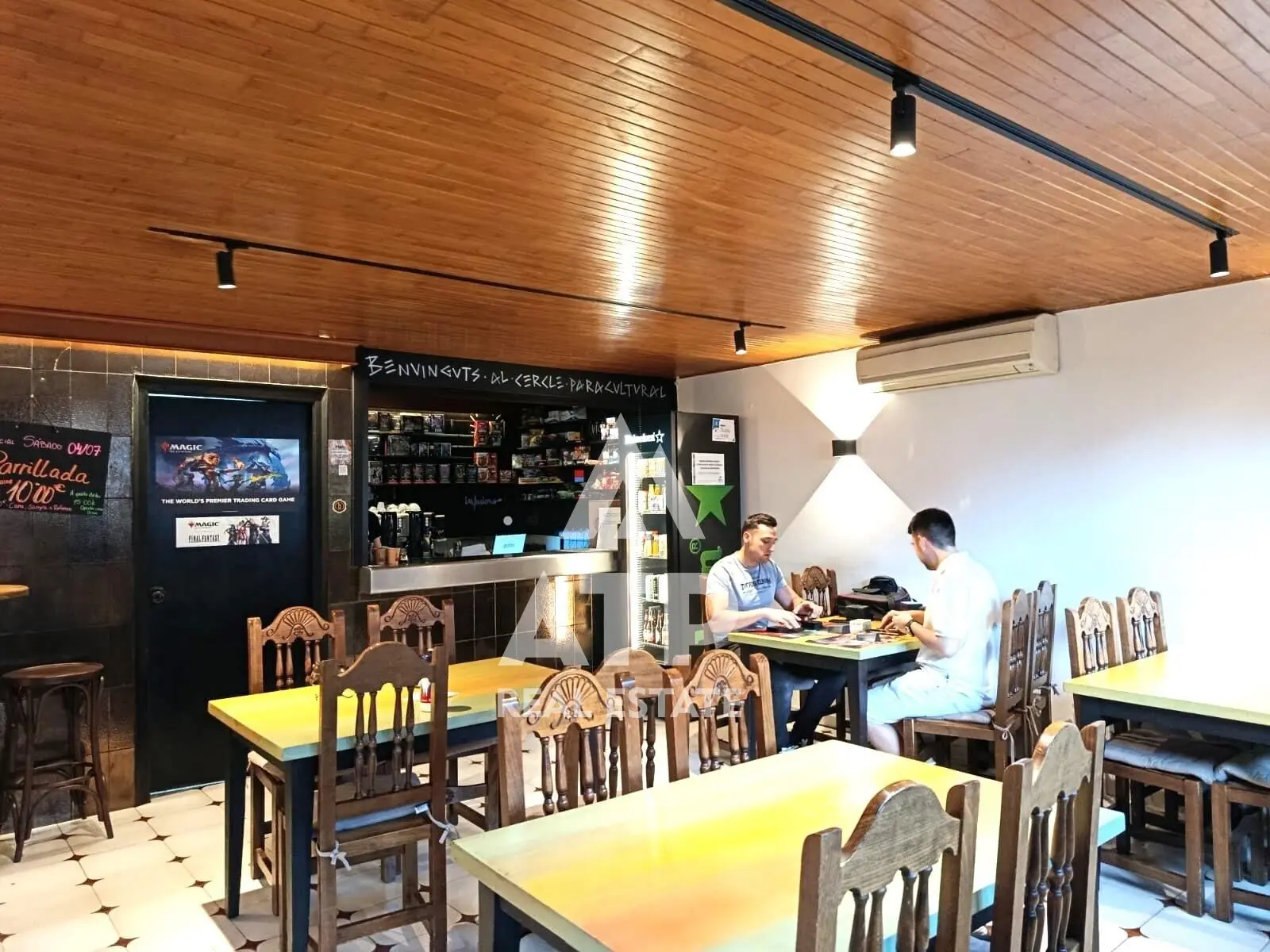 Local comercial en venta en Andorra la Vella, 156 metros — foto 1 de 49