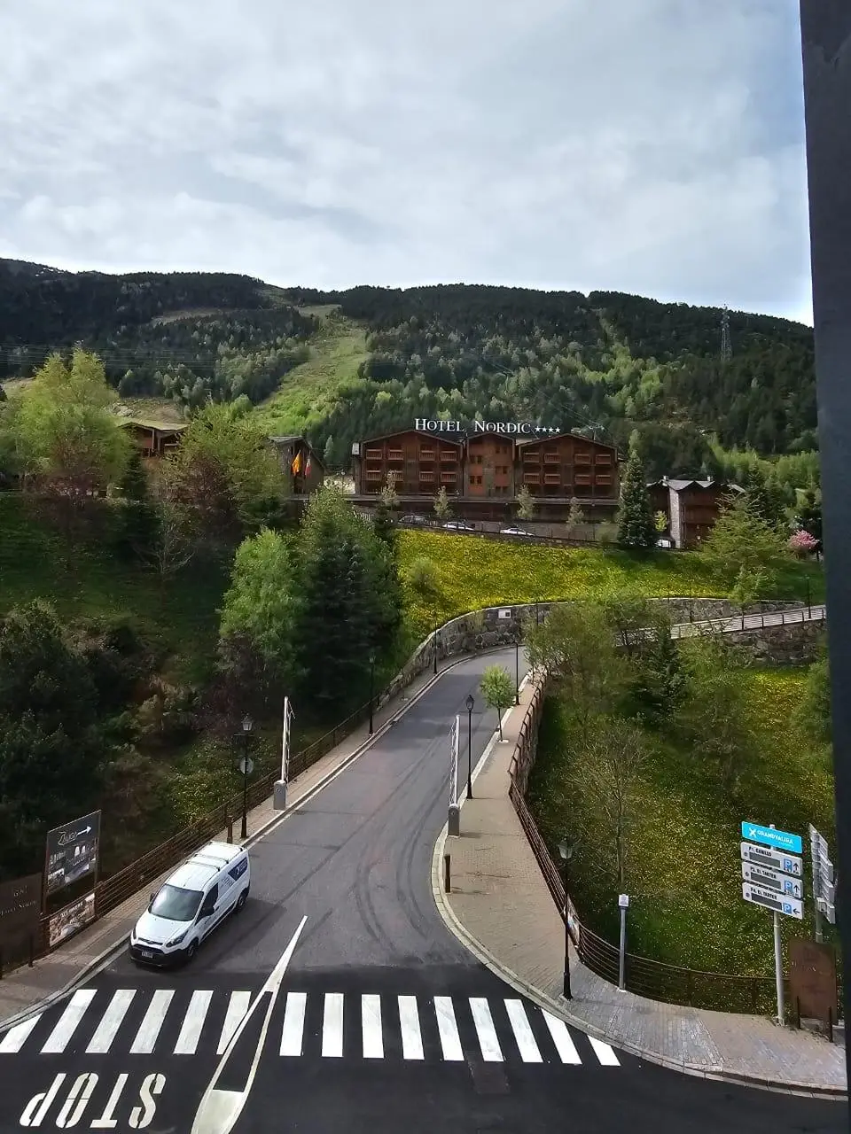Ático con Vistas en La Solana Del Tarter — foto 1 de 6