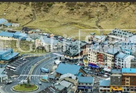 Local primera linea comercial en el Pas de la Casa — foto 1 de 1