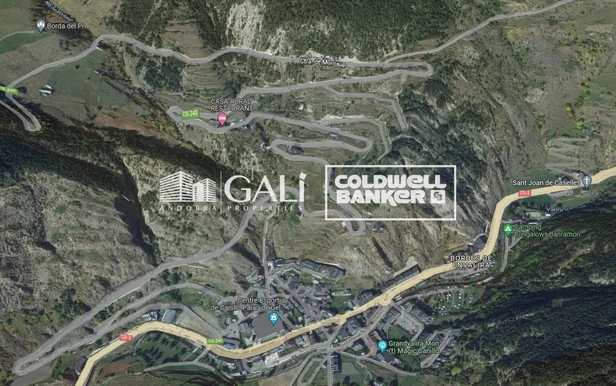 OPORTUNIDAD TERRENO CONSOLIDADO EN CANILLO — foto 1 de 4