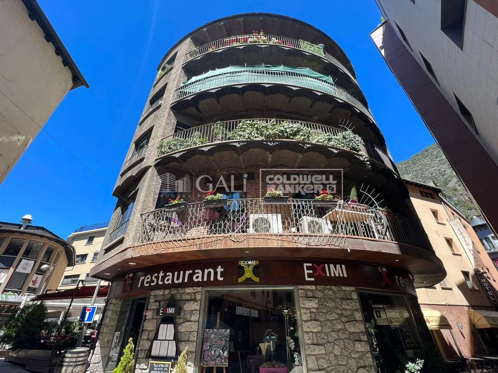 Restaurante en traspaso — foto 1 de 14