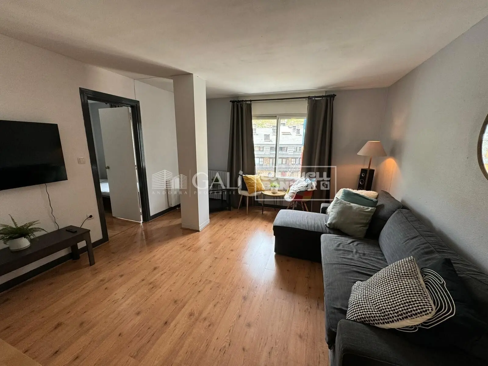 ATICO EN VENTA EN PAS DE LA CASA CERCA DE LAS PISTAS DE ESQUÍ — foto 1 de 14