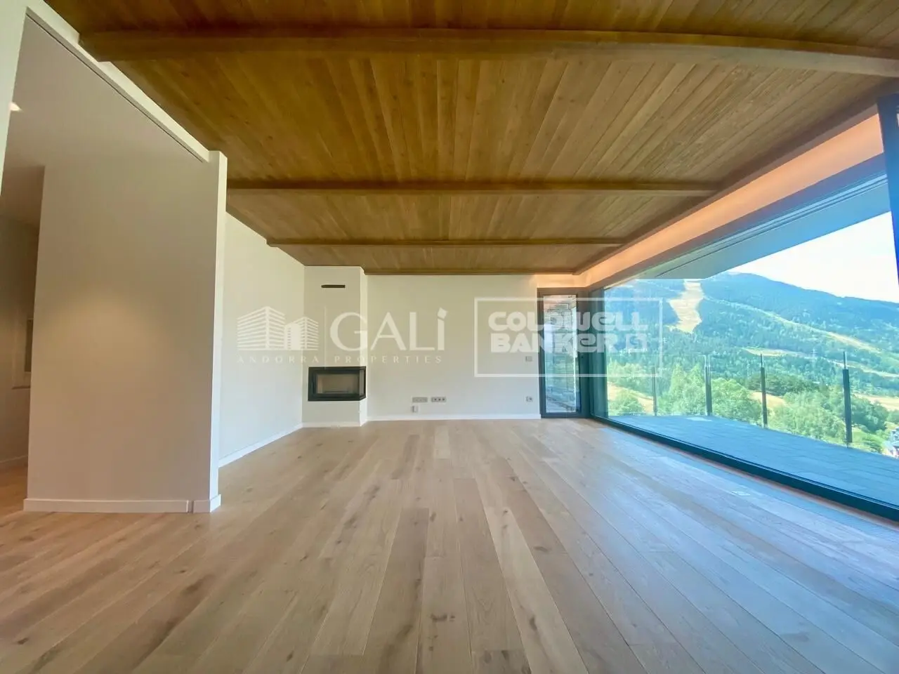 ESPECTACULAR APARTAMENTO NUEVO A ESTRENAR, CON VISTAS Y BOX — foto 1 de 14