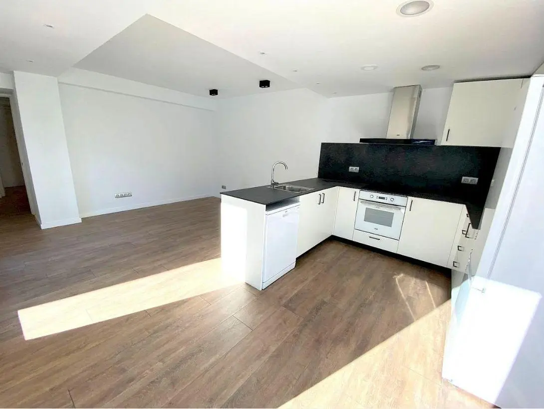 Apartment - Andorra la Vella (Ciutat de Valls) — foto 1 de 17