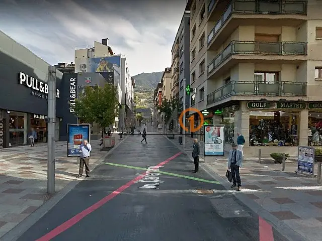 "Actualement llogat" Es ven cèntric Local come — foto 1 de 1