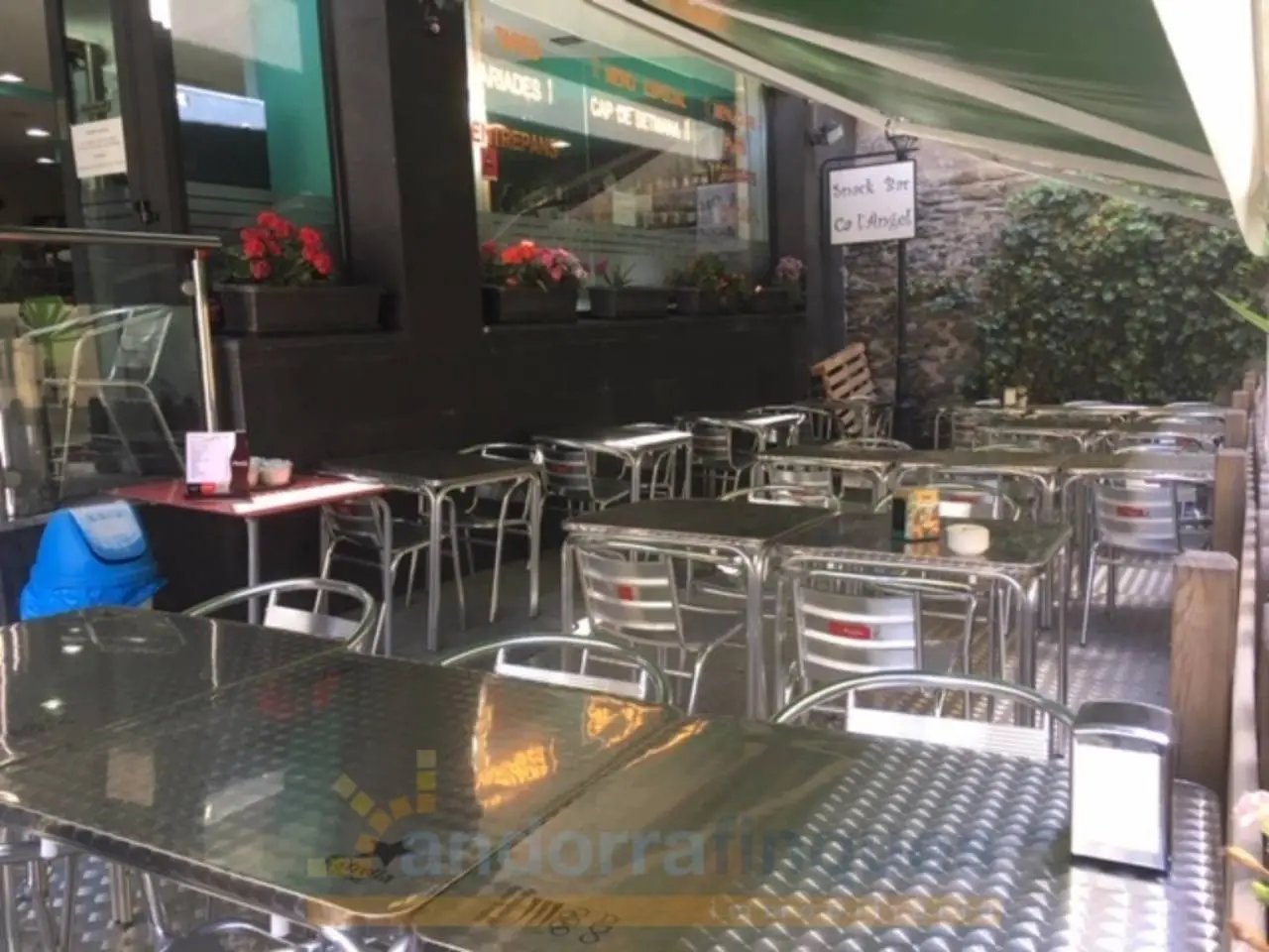 Restaurant en venda en Sant Julià de Lòria — foto 1 de 8