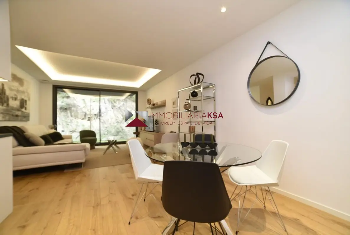 Apartament - Andorra la Vella — foto 1 de 10