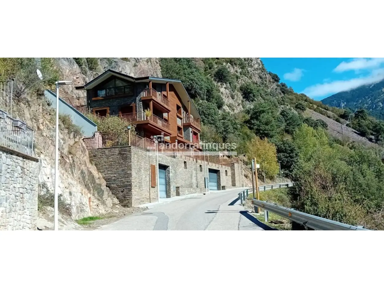 Lloguer de xalet a  la carretera dels Vilars — foto 1 de 11