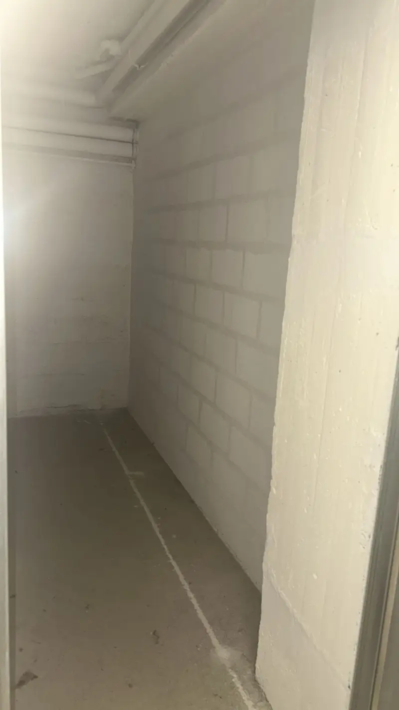 LLOGUER DE TRASTER DE 4 M² — foto 1 de 1