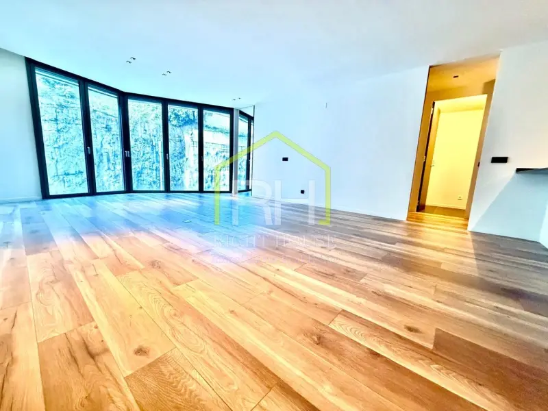 Pis en venta a Andorra la Vella — foto 1 de 26