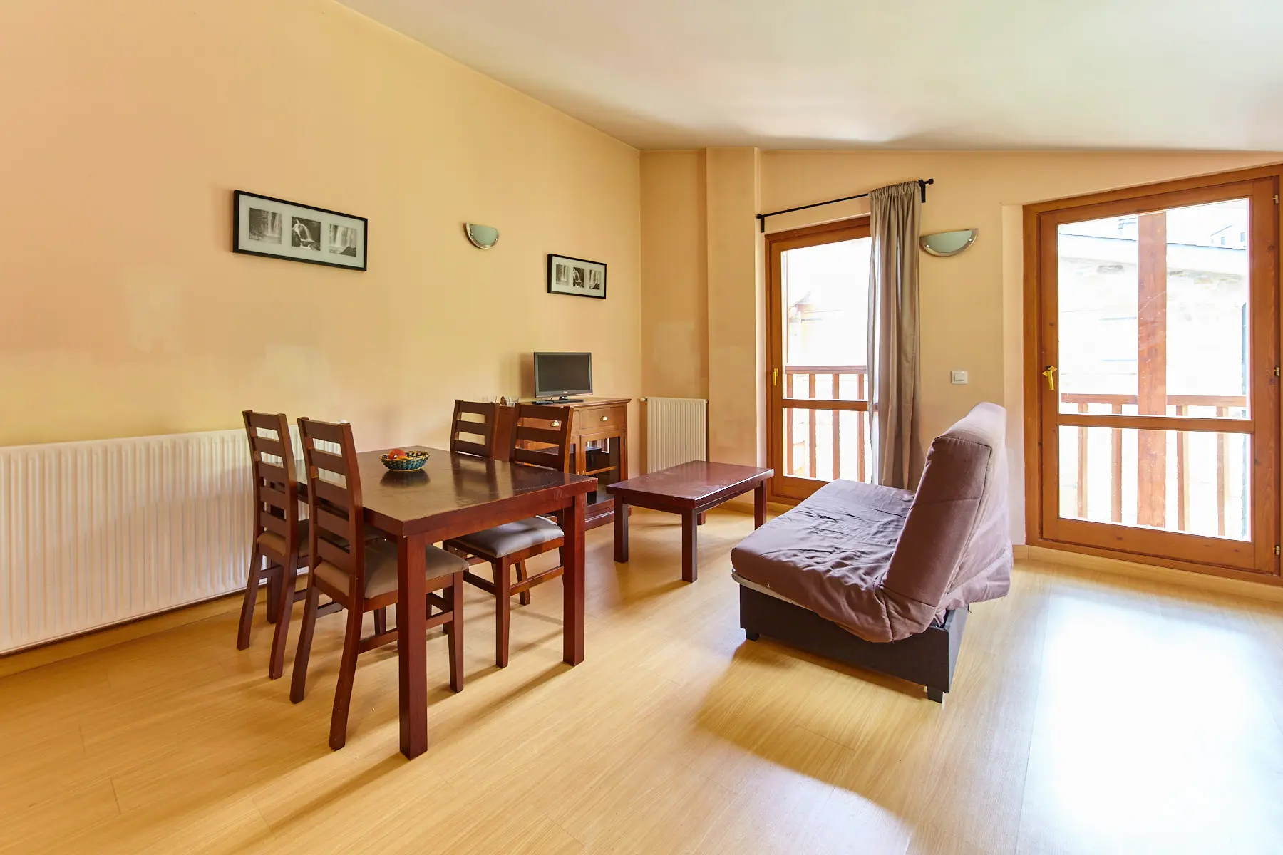 Piso en venta en Soldeu, 1 habitación, 66 metros — foto 1 de 13