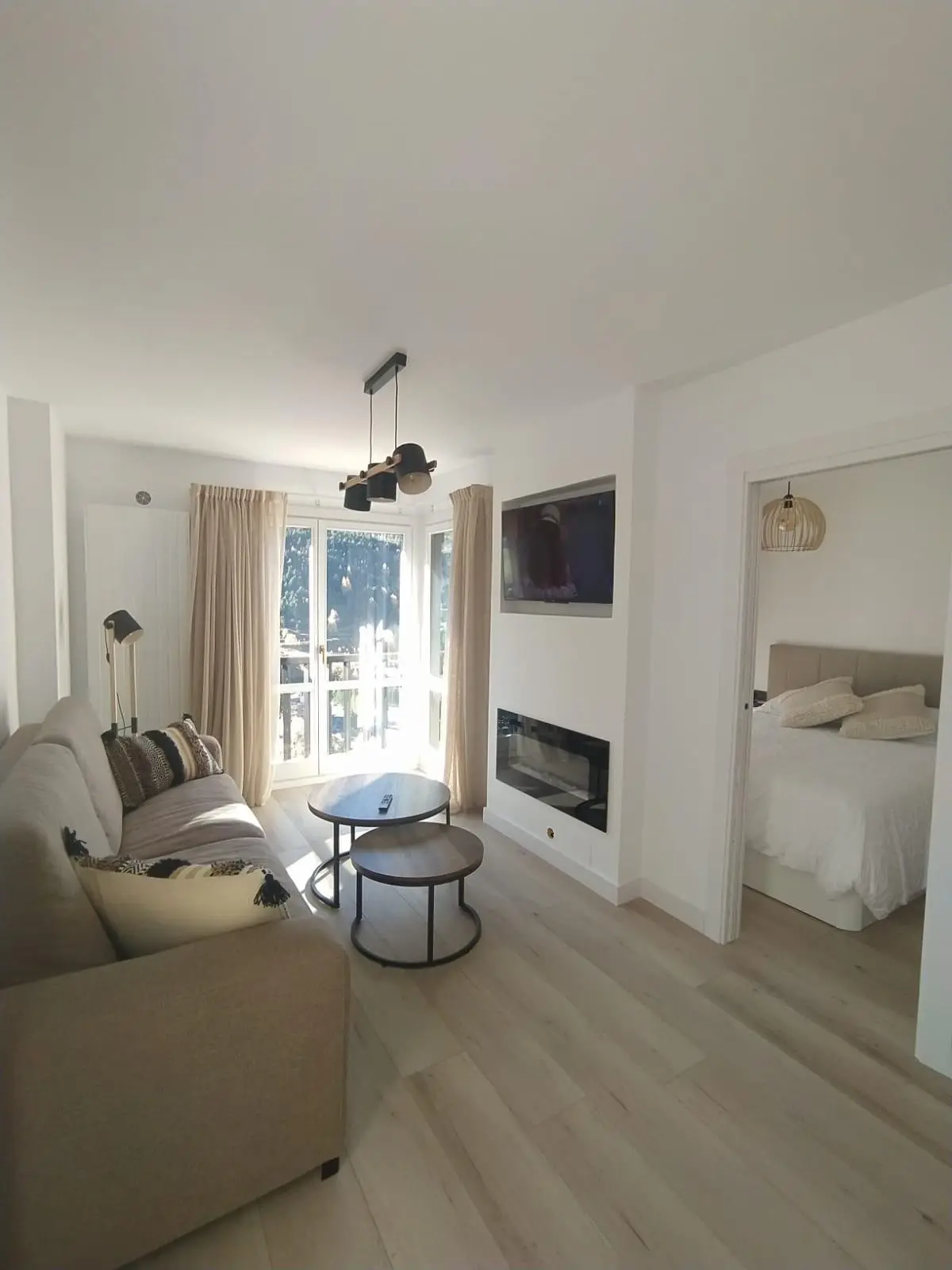 Piso de alquiler en El Tarter, 1 habitación, 50 metros — foto 1 de 7